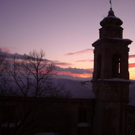Agriturismo Pozzuolo Serrungarina Eksteriør billede