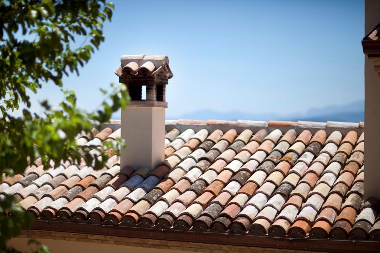 Agriturismo Pozzuolo Serrungarina Eksteriør billede